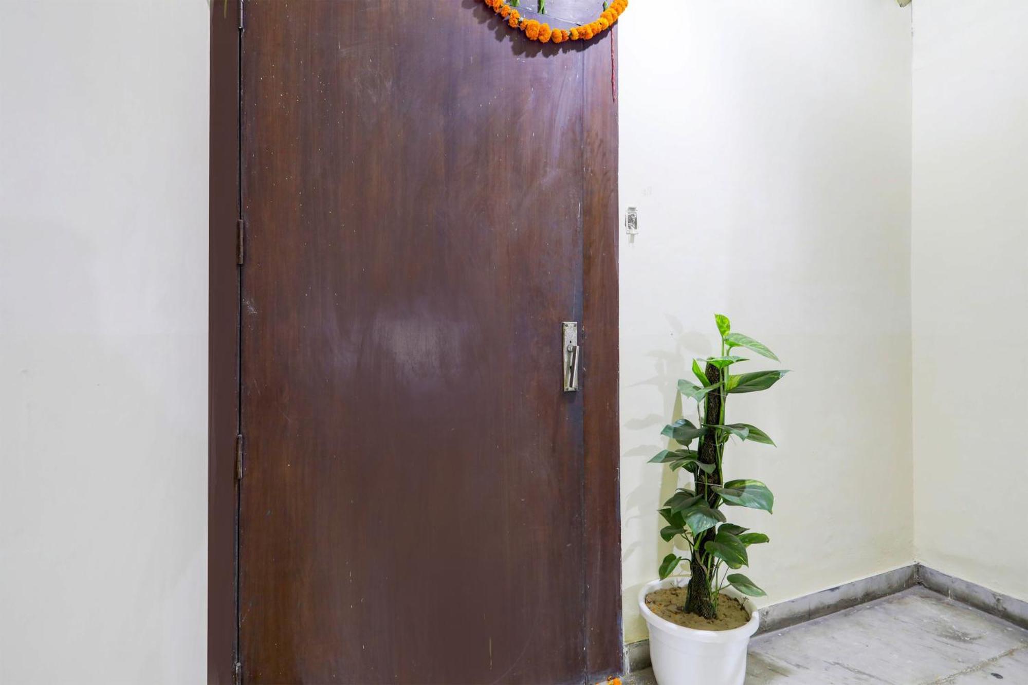Super O Malviya Nagar Hotel New Delhi